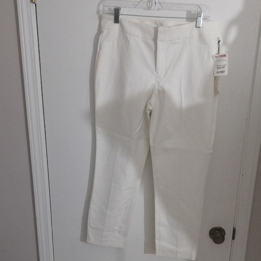 CROSBY by Mollie Burch White Capris